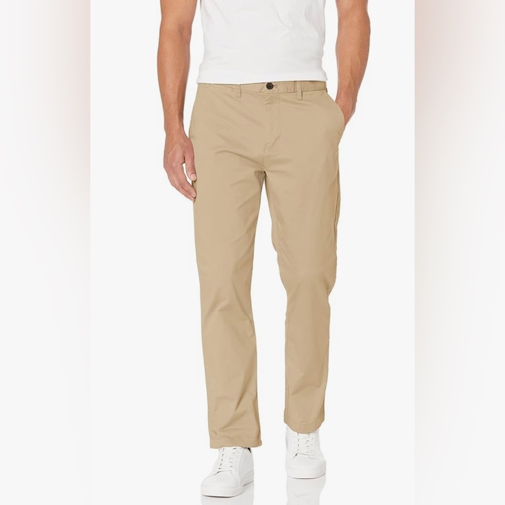 Tommy Hilfiger flat front khaki, custom fit pants‎ comfort stretch